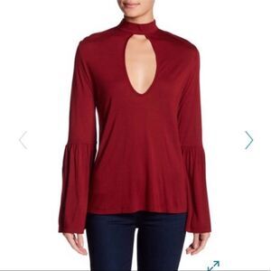 Haute Hippie Keyhole front mock neck long sleeve S